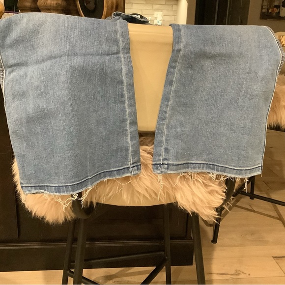 COPY - Free People Wide Leg Cropped Jeans - Picture 4 of 4